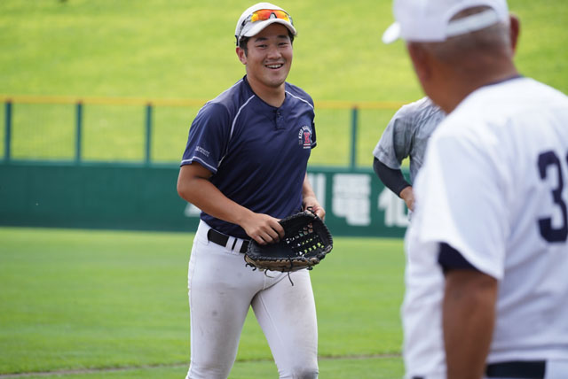 副将としてキャンプを盛り上げる文元洸成