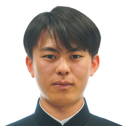 主務　沖﨑　真周の写真