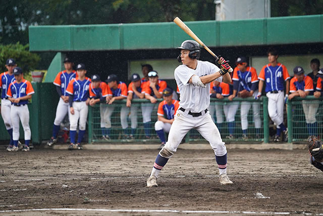 走攻守で活躍が光った貞包健勝(東京都城北・環3)の写真