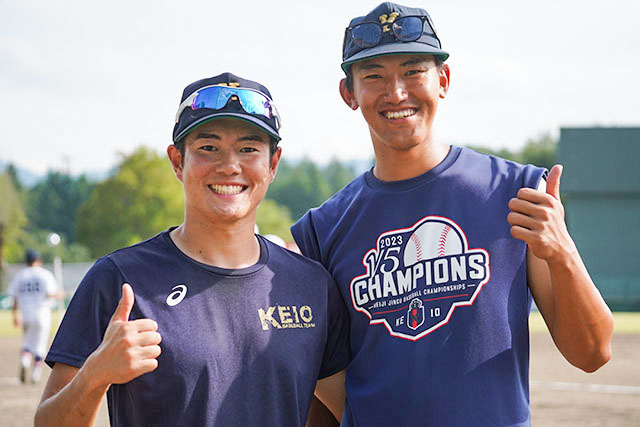 学生コーチとしてチームを統率した竹下寛人(雪谷・文4)、阿南正輝(桐蔭学園・総4)の写真